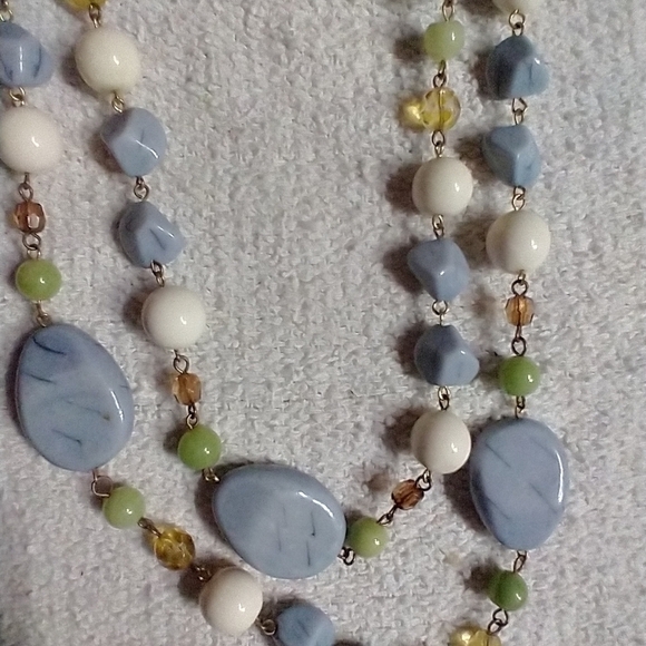 Goldtone green blue floral flower Robert rose necklace - Picture 2 of 6